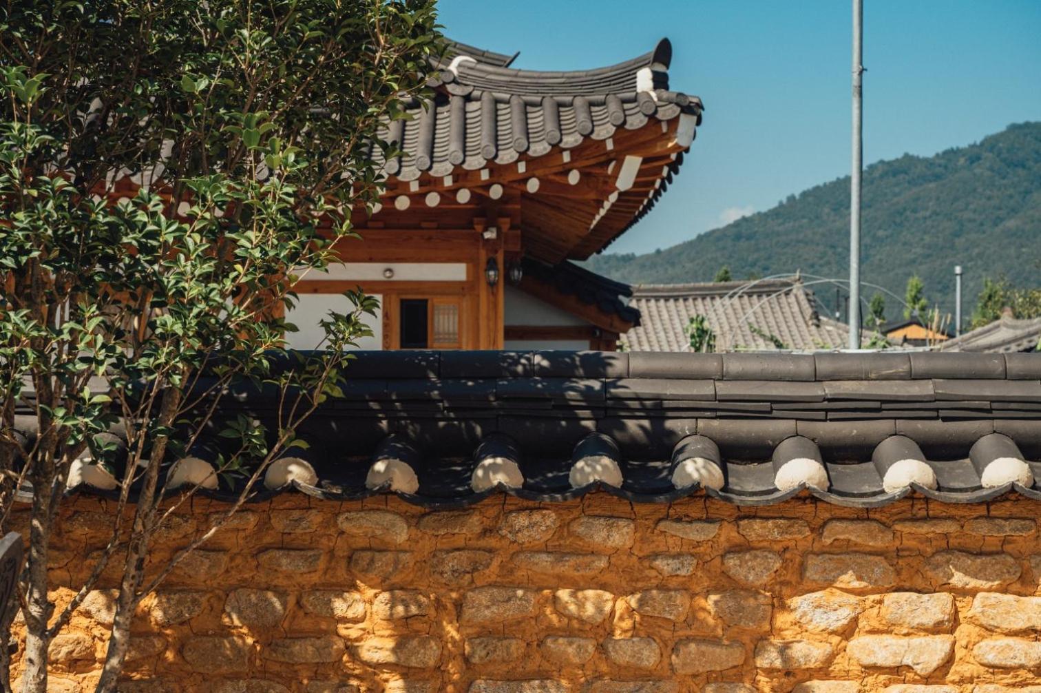 Hanok Stay Seowa Гиеонгджу Екстериор снимка