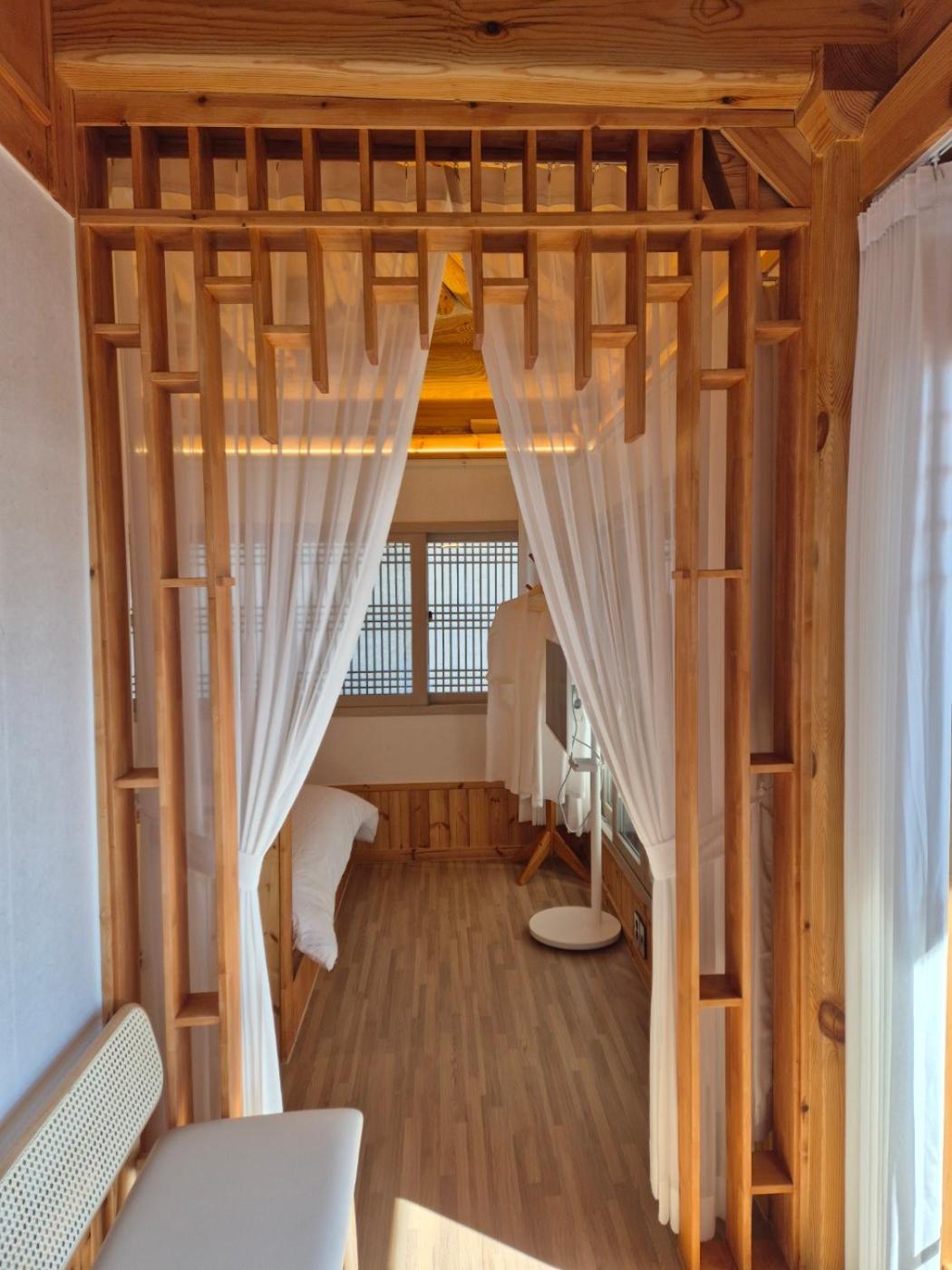 Hanok Stay Seowa Гиеонгджу Екстериор снимка